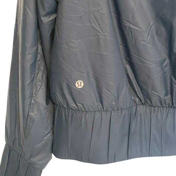 Lululemon Gather & Go Jacket Women's Size 10 Navy Blue Primaloft Hooded Full Zip - Picture 6 of 11